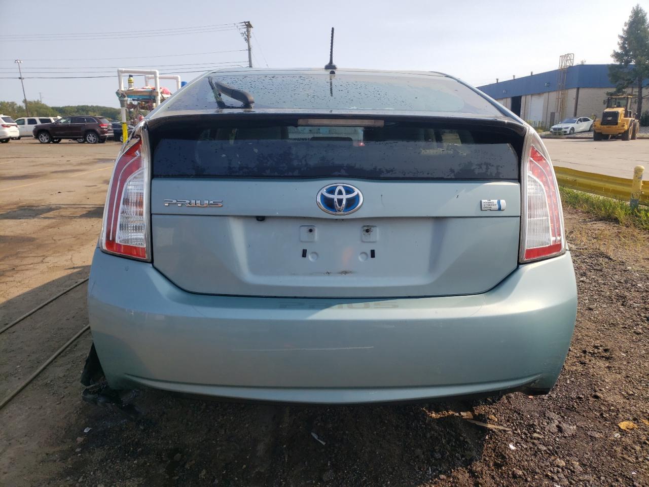 JTDKN3DU7D5698236 2013 Toyota Prius