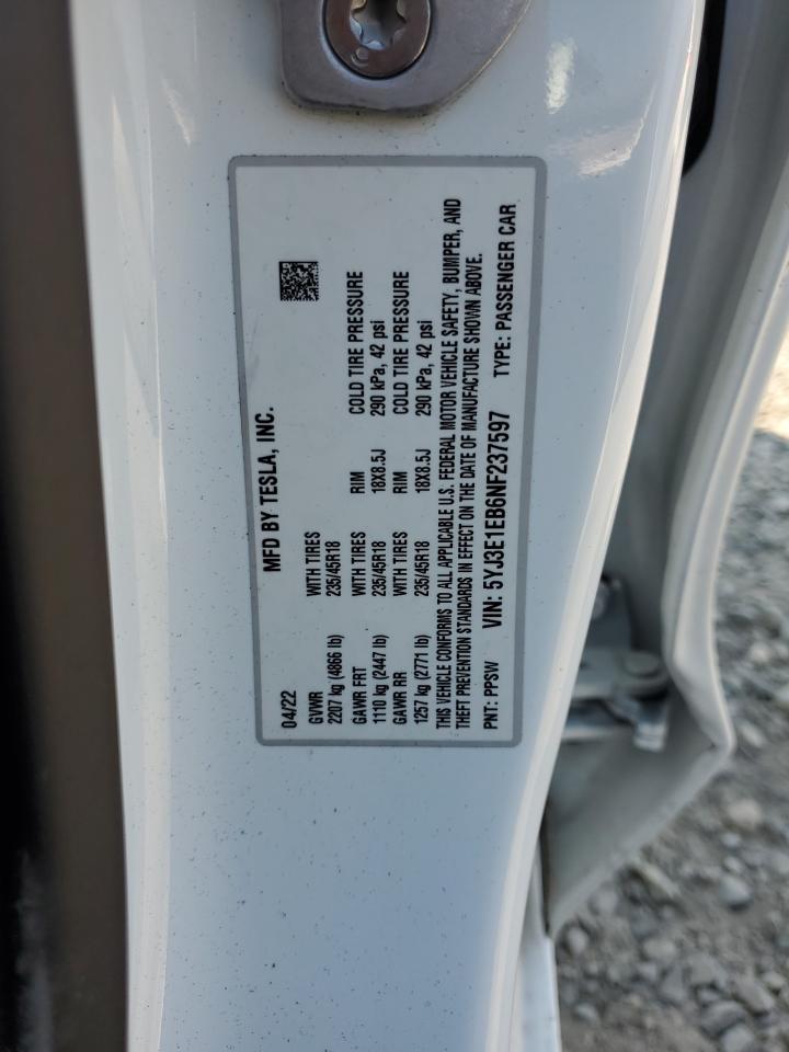 5YJ3E1EB6NF237597 2022 Tesla Model 3