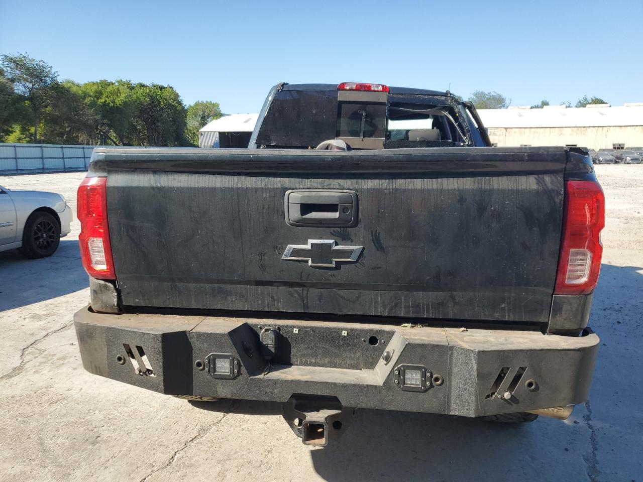 1GC1KVEY2JF212018 2018 Chevrolet Silverado K2500 Heavy Duty Lt