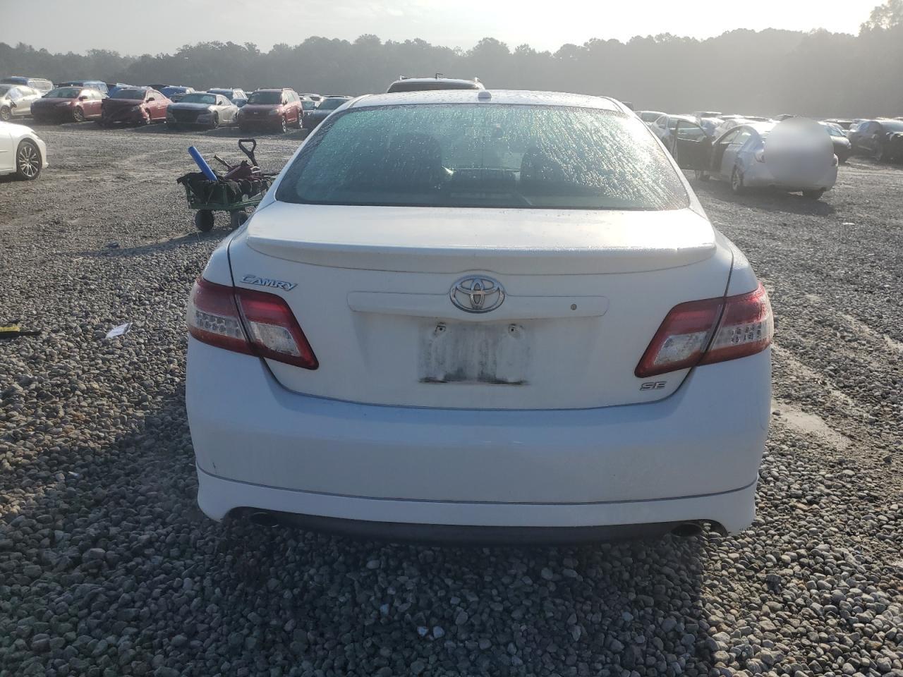 4T1BF3EK4BU764105 2011 Toyota Camry Base