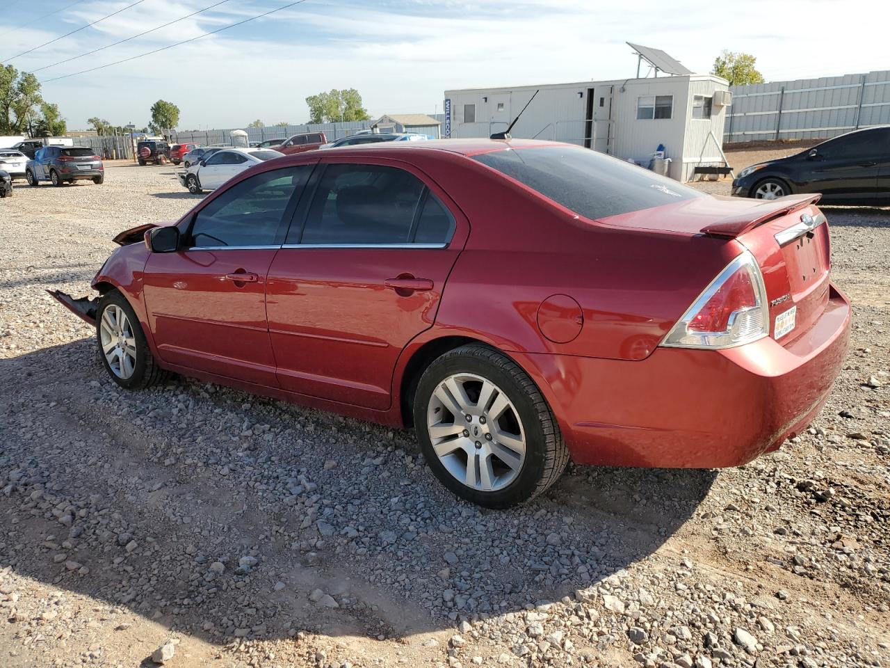 2007 Ford Fusion - Image 2