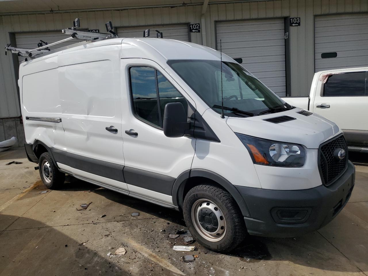 VIN 1FTBR1C85NKA69042 2022 FORD TRANSIT no.4