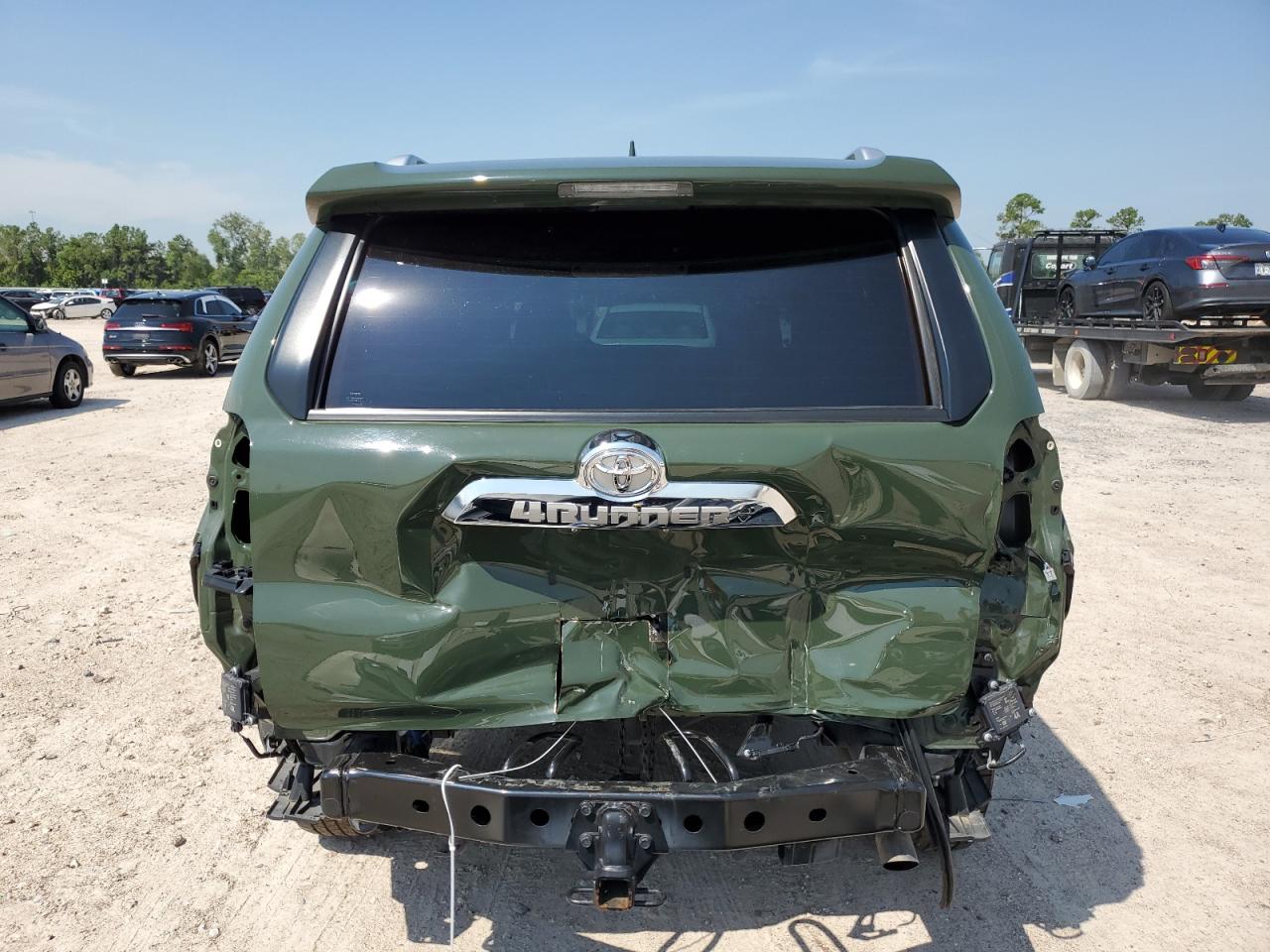 2022 Toyota 4Runner Limited VIN: JTEKU5JR6N5992092 Lot: 71559474