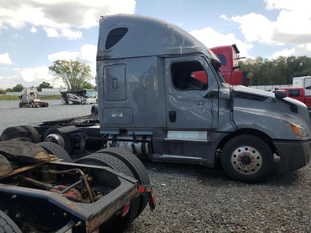 2020 Freightliner Cascadia 126 