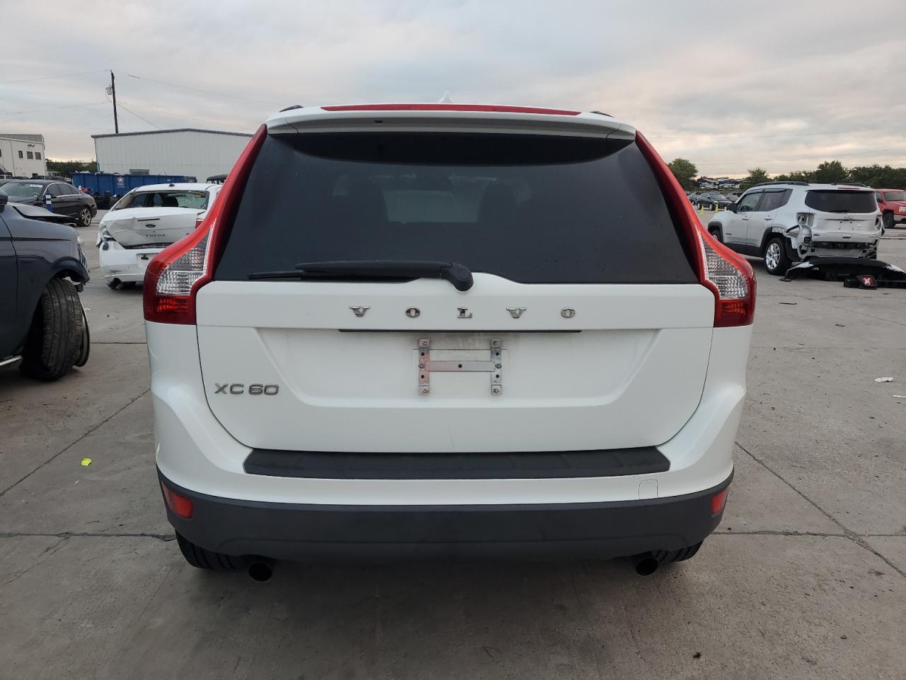 2010 Volvo Xc60 3.2 VIN: YV4982DL7A2107534 Lot: 71020744