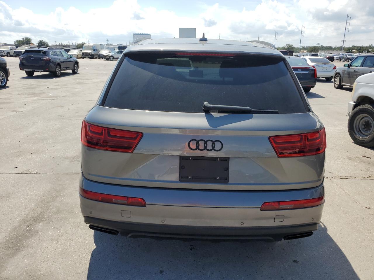 2017 Audi Q7 Premium Plus VIN: WA1LAAF75HD026192 Lot: 72453424