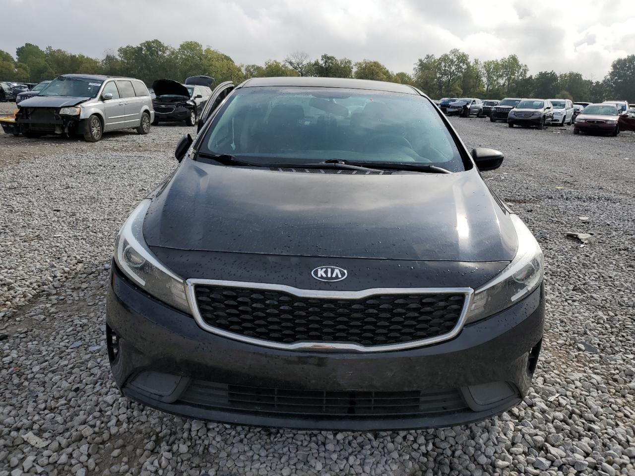 2017 Kia Forte Lx VIN: 3KPFK4A74HE118952 Lot: 72932424