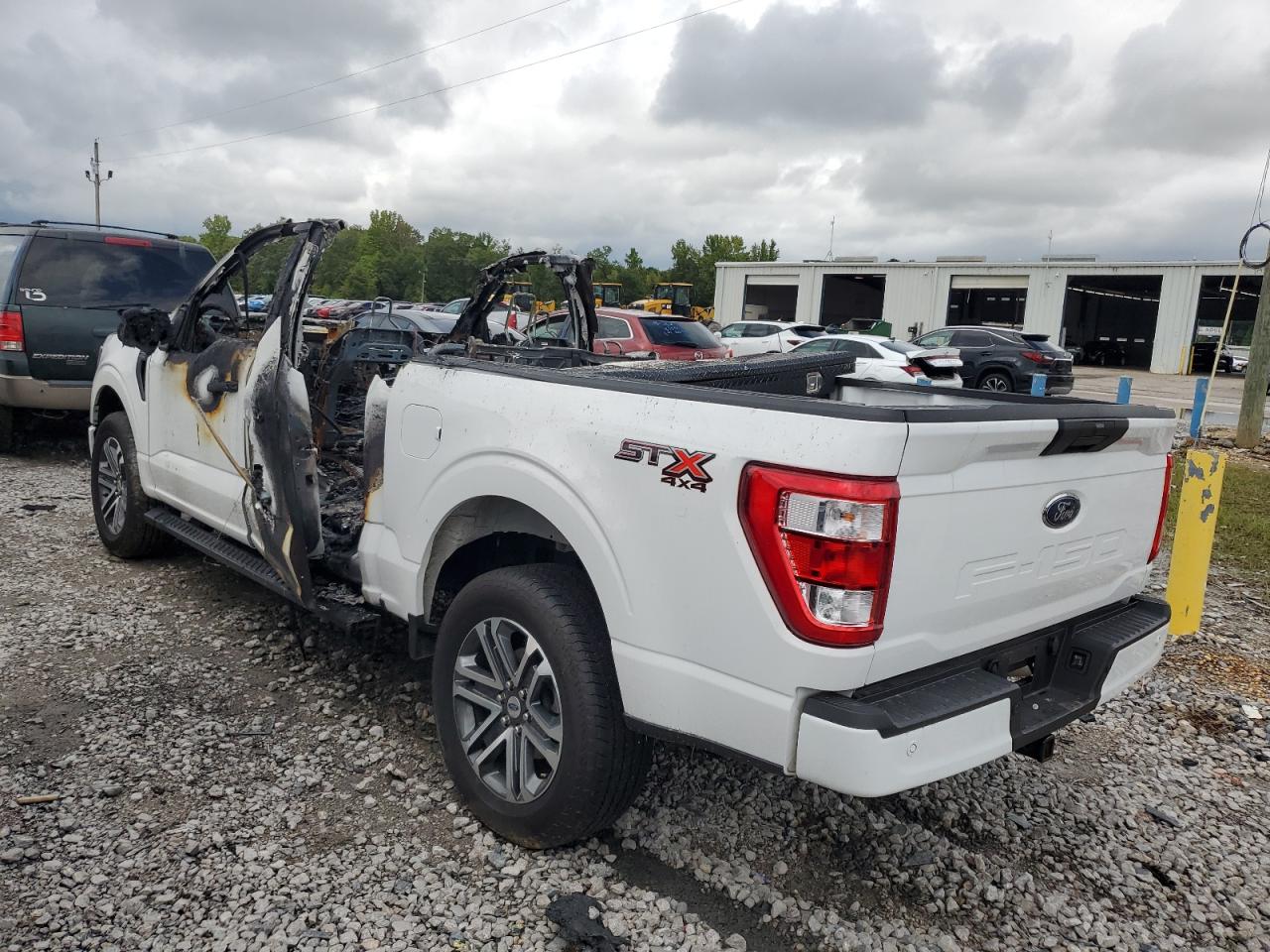 2023 Ford F-150 - Image 2