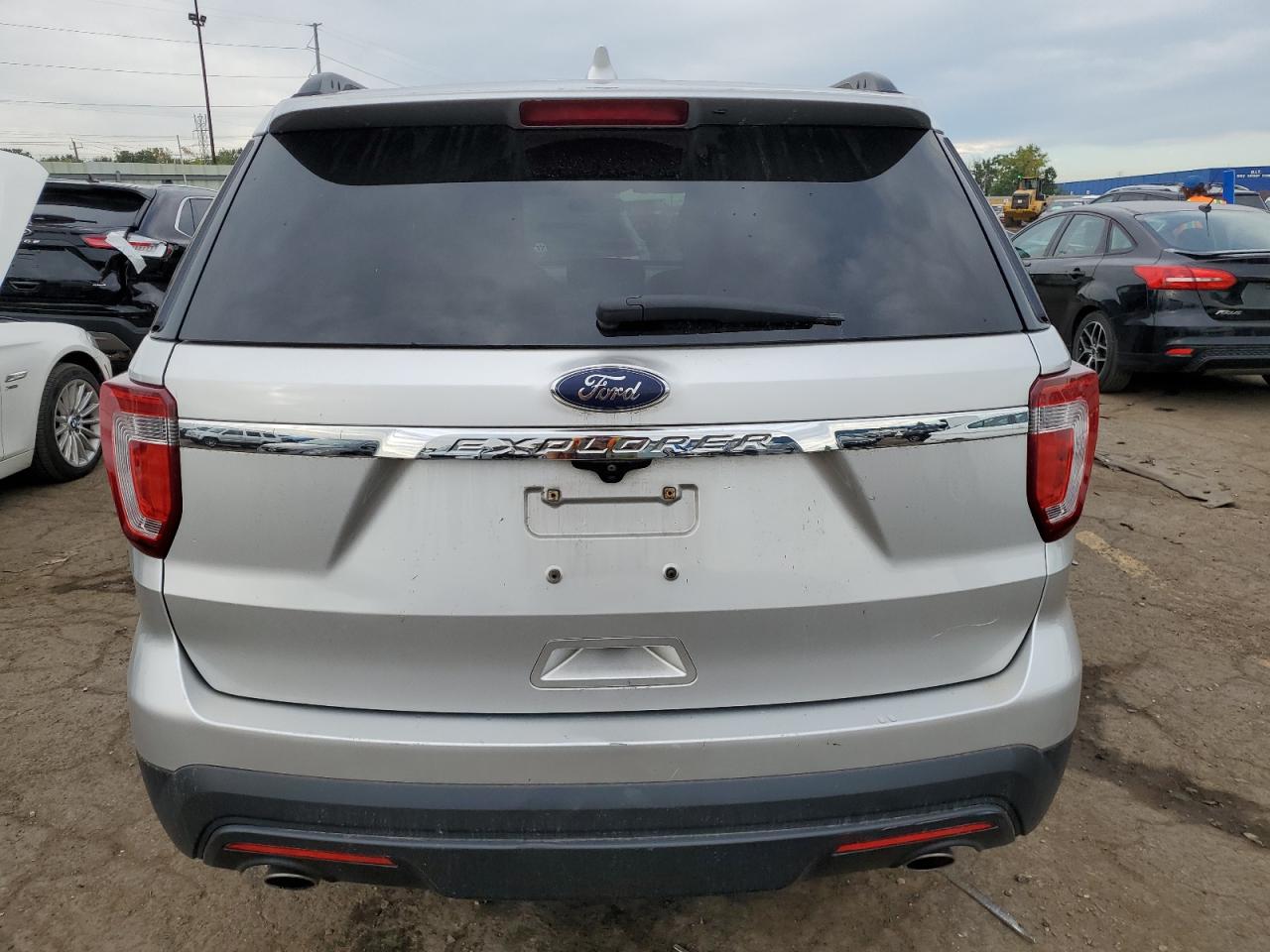 1FM5K7B85HGC19725 2017 Ford Explorer