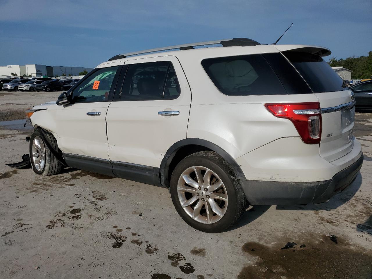 2013 Ford Explorer - Image 2