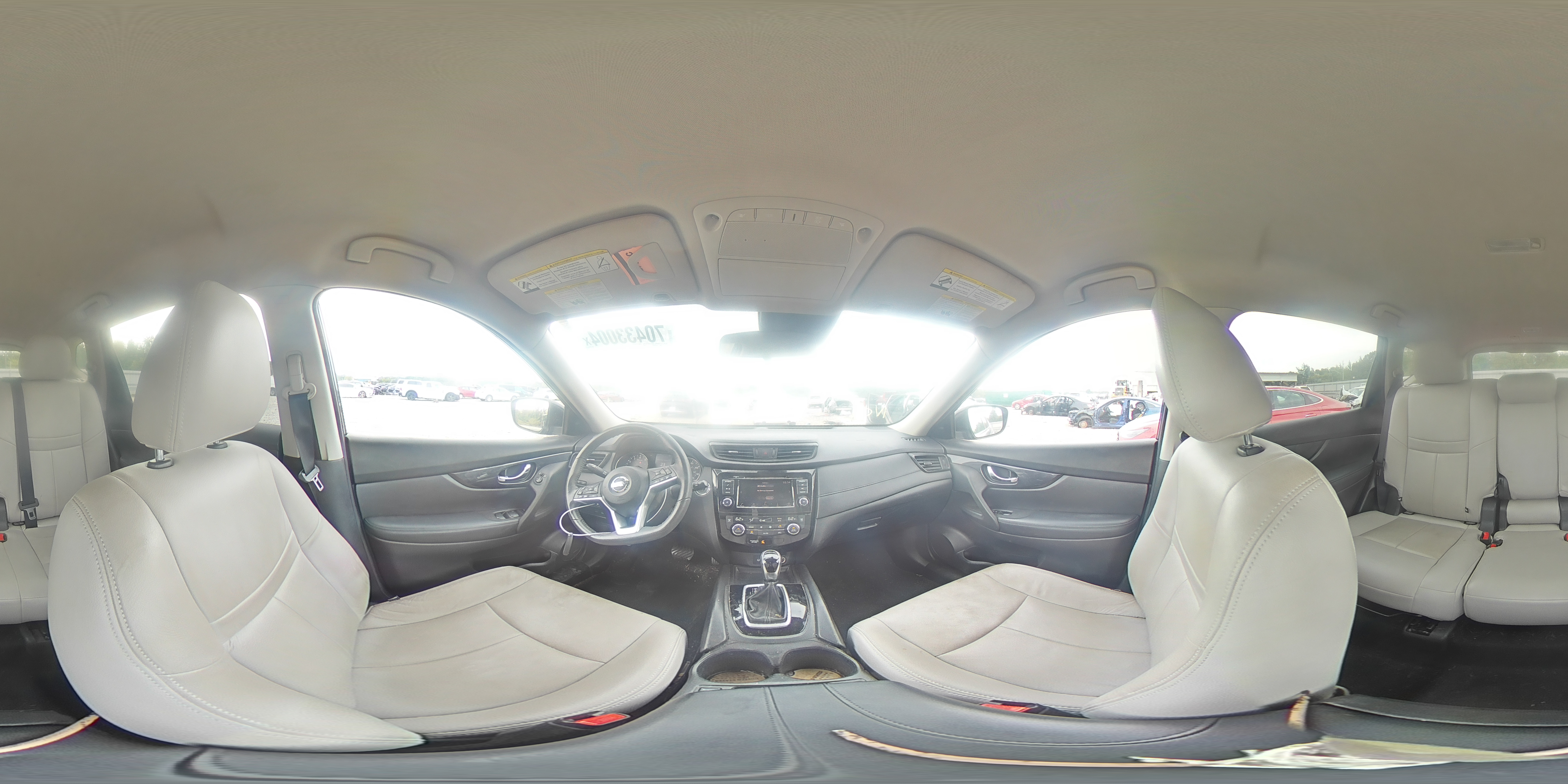 2020 Nissan Rogue - Image 13