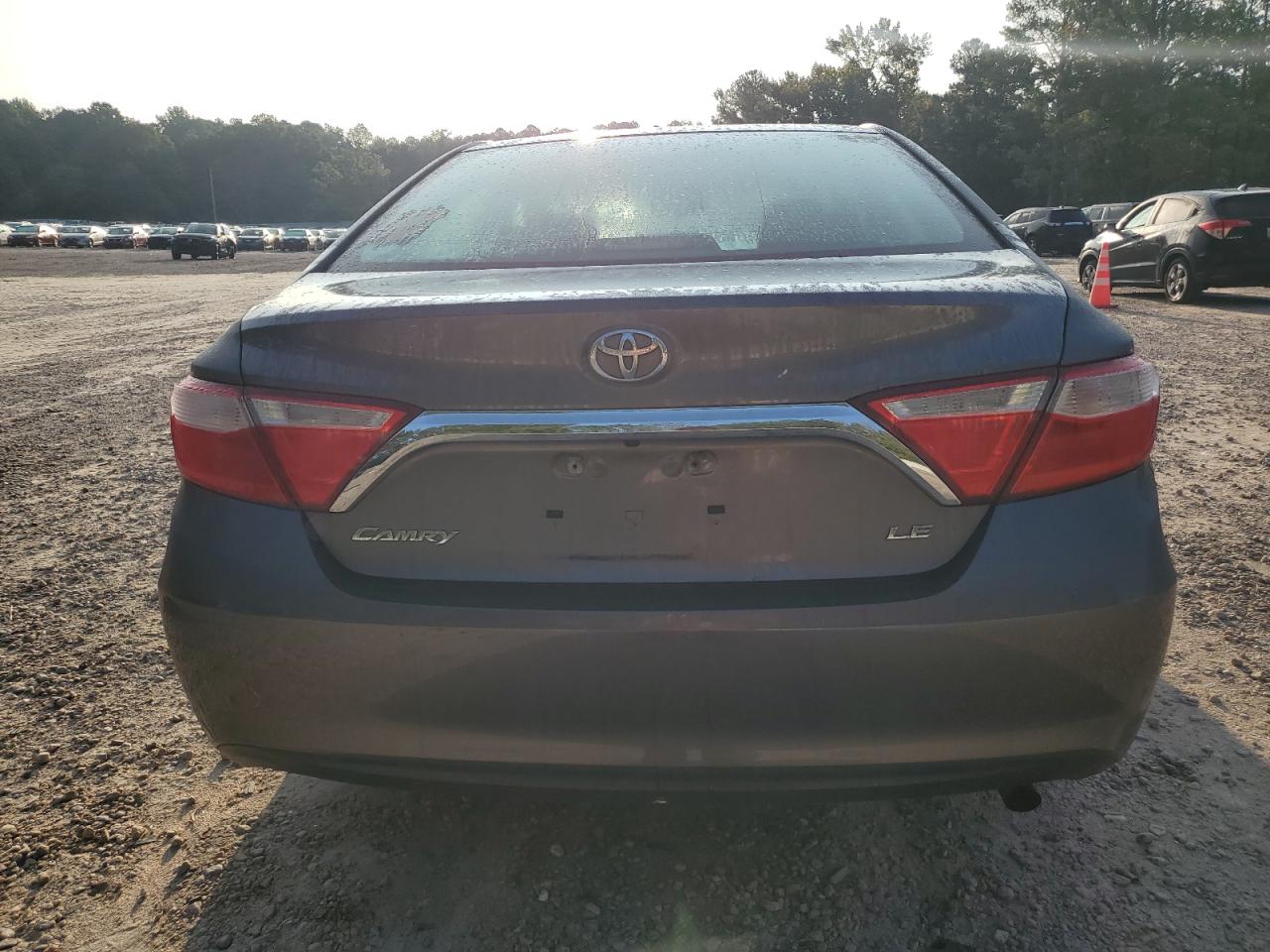 4T1BF1FK0GU203474 2016 Toyota Camry Le