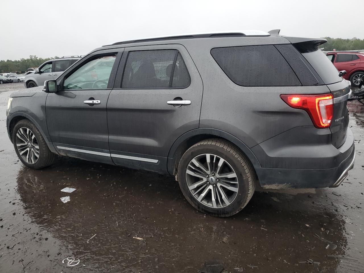 1FM5K8HT8GGB70519 2016 FORD EXPLORER - Image 2