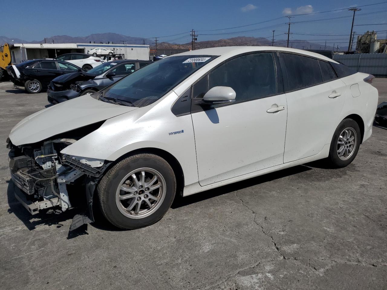 2016 Toyota Prius - Image 1