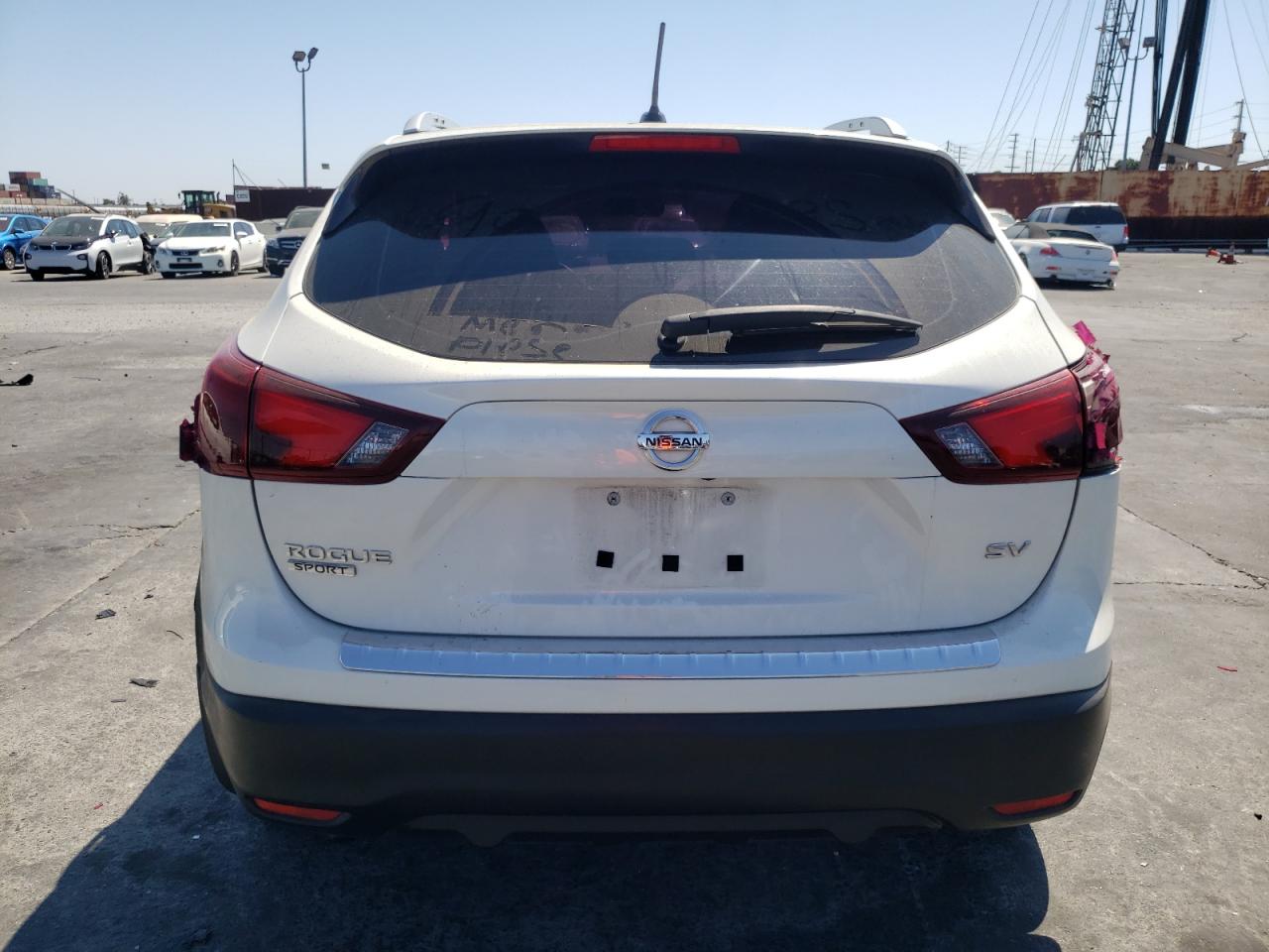 2018 Nissan Rogue Sport S VIN: JN1BJ1CP4JW104061 Lot: 70820514