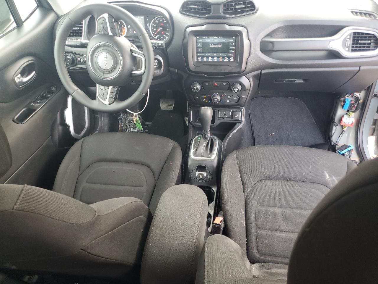 ZACCJABB6JPJ58737 2018 Jeep Renegade Latitude