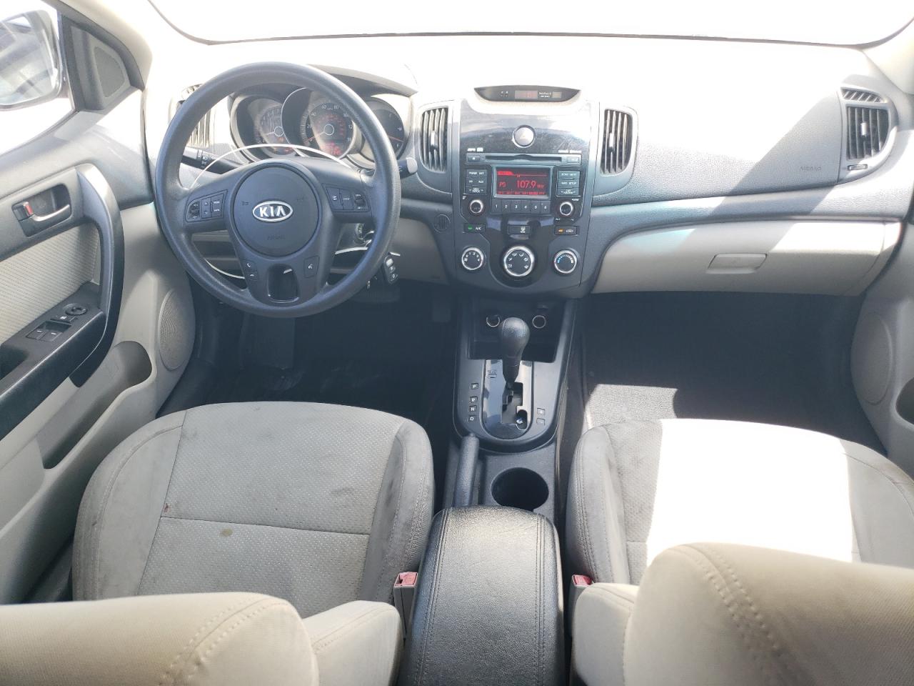 KNAFU6A29A5162339 2010 Kia Forte Ex