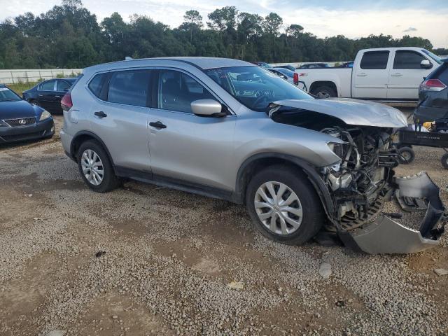  NISSAN ROGUE 2017 Srebrny