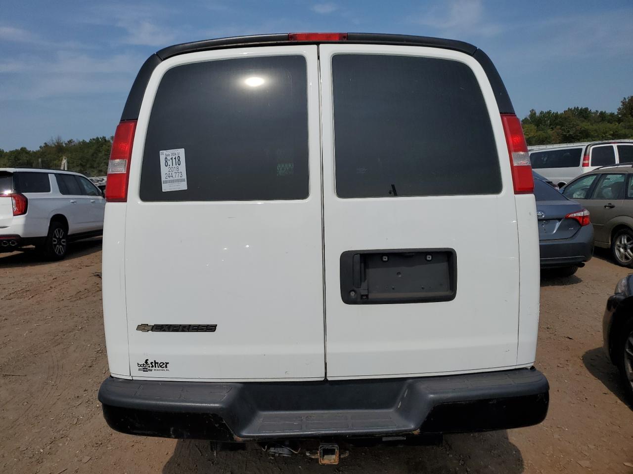 2018 Chevrolet Express G2500 VIN: 1GCWGAFG3J1339721 Lot: 71354044