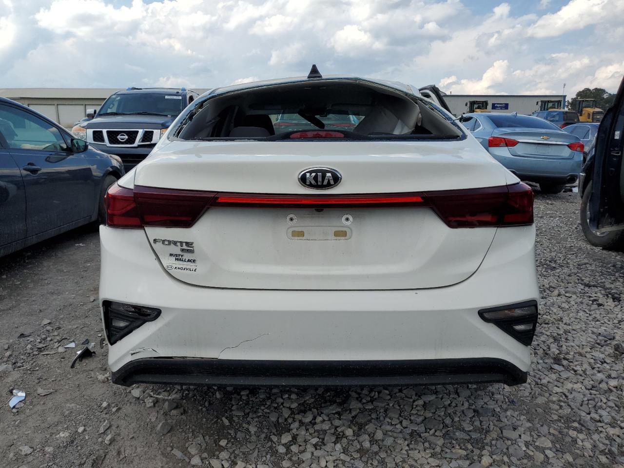 2019 Kia Forte - Image 6