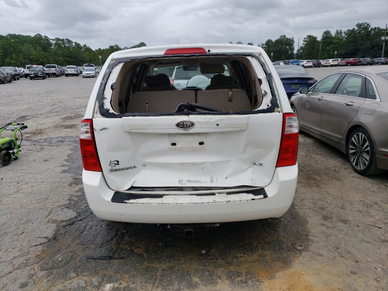 2006 Kia Sedona Ex VIN: KNDMB233466022537 Lot: 71130354