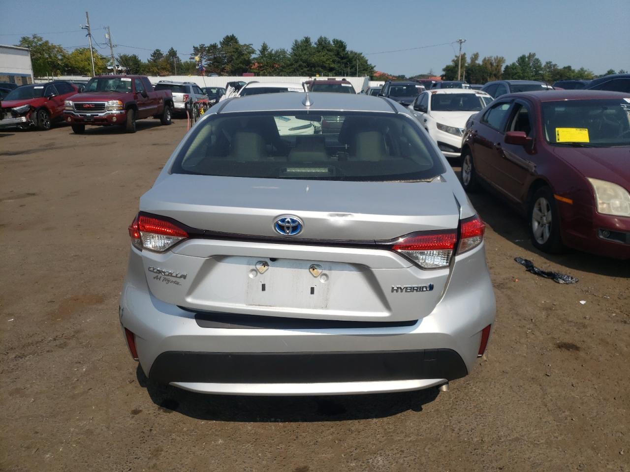 2022 Toyota Corolla Le VIN: JTDEAMDE4N3009970 Lot: 71283444