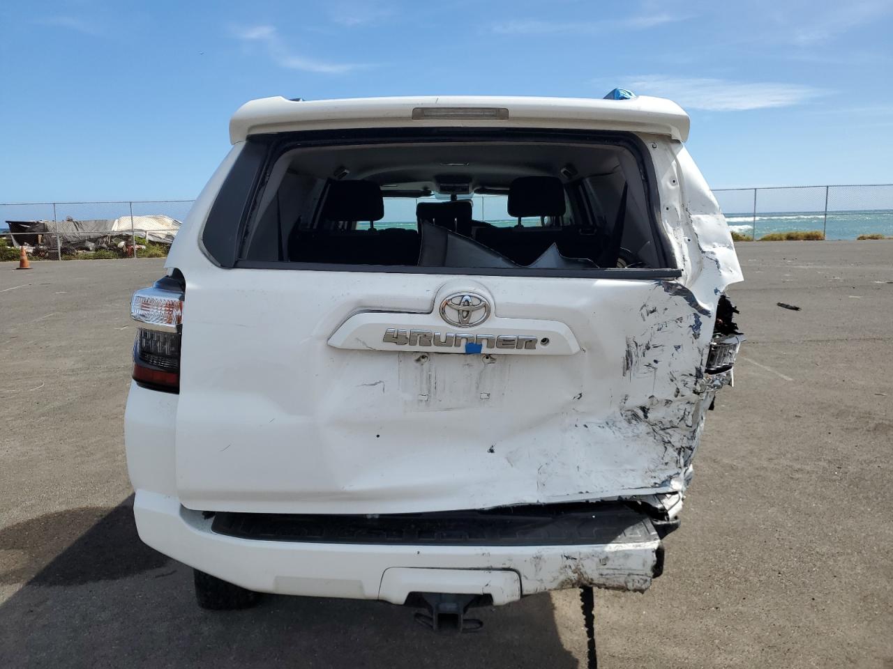 JTEBU5JR1K5729956 2019 Toyota 4Runner Sr5