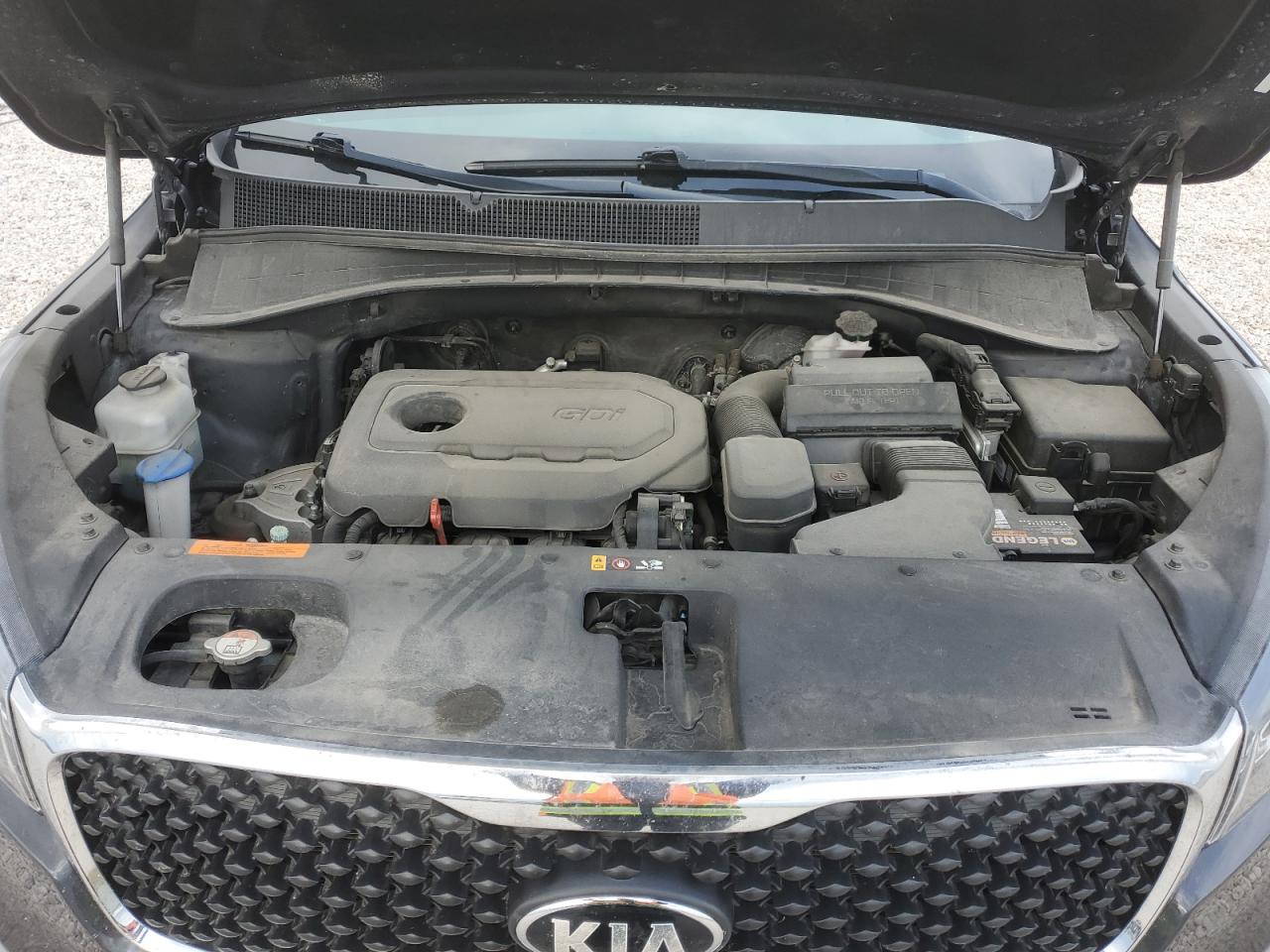 5XYPGDA38JG377147 2018 Kia Sorento Lx