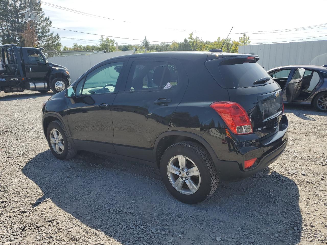 2020 Chevrolet Trax Ls VIN: KL7CJNSB1LB324716 Lot: 71059294