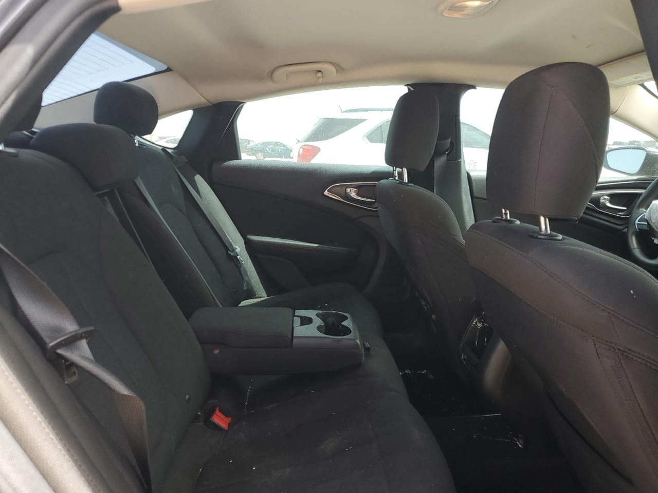 2016 Chrysler 200 Limited VIN: 1C3CCCAB4GN173947 Lot: 72328294