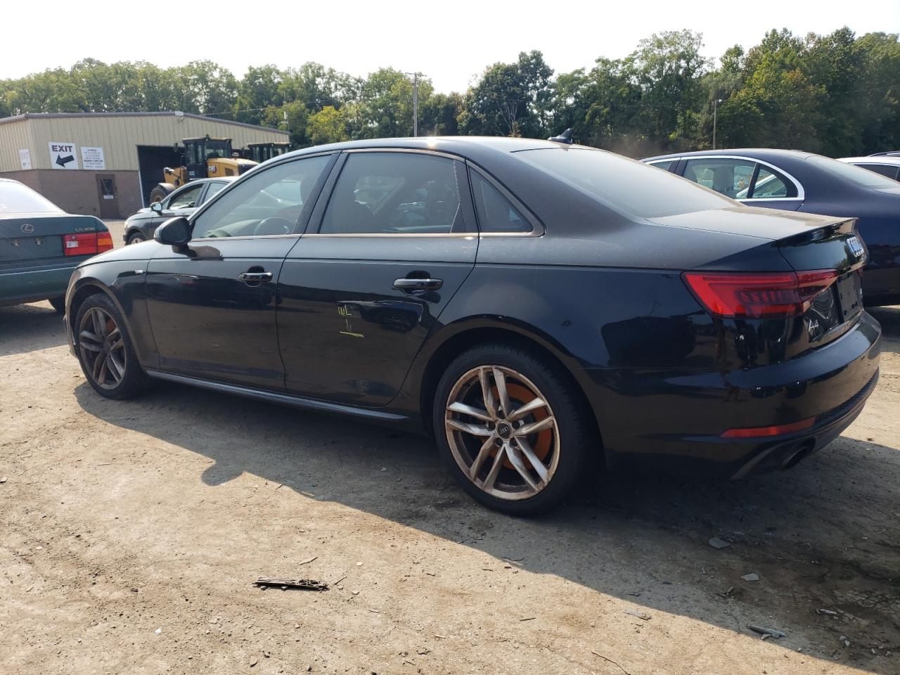 WAUDNAF46HN053090 2017 AUDI A4 - Image 2