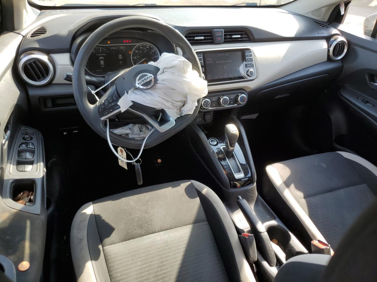 2021 Nissan Versa - Image 8