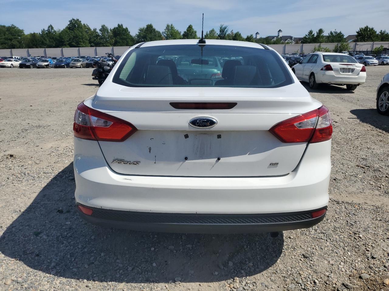 1FADP3F2XDL178628 2013 Ford Focus Se