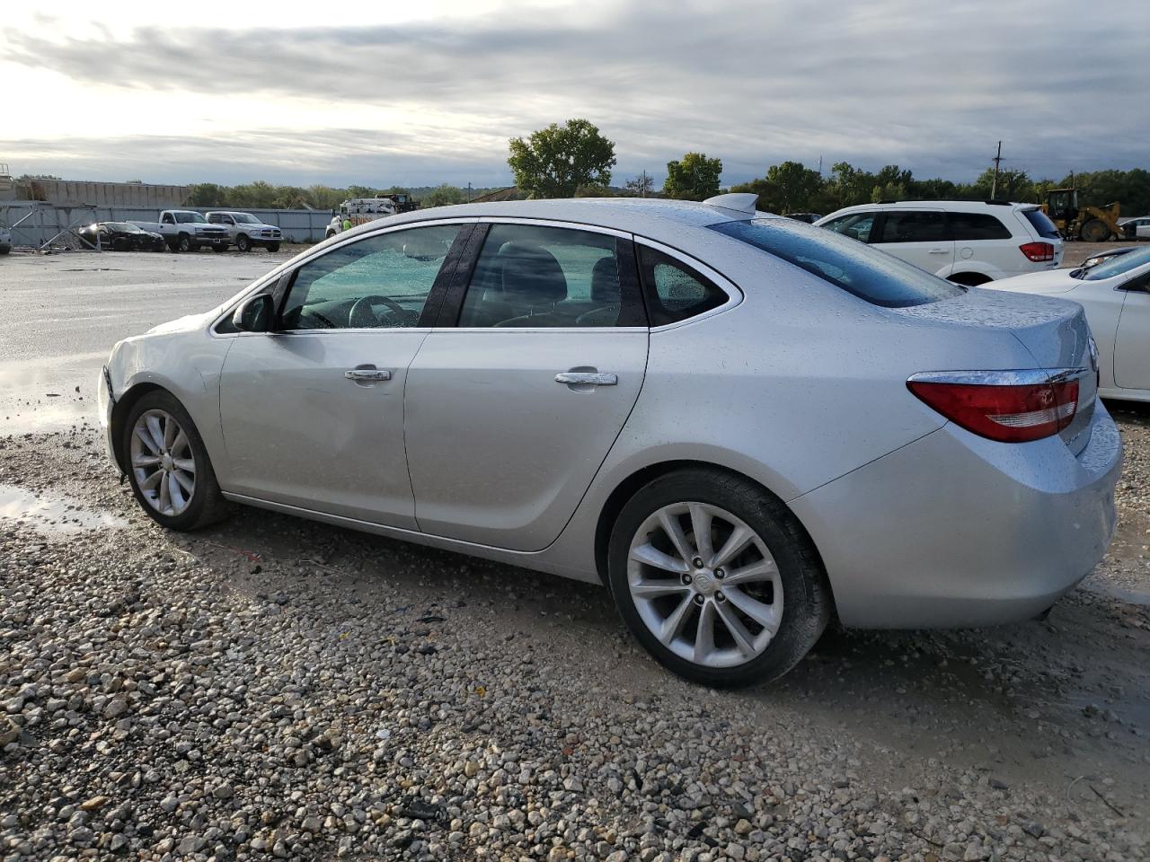 2016 Buick Verano - Image 2