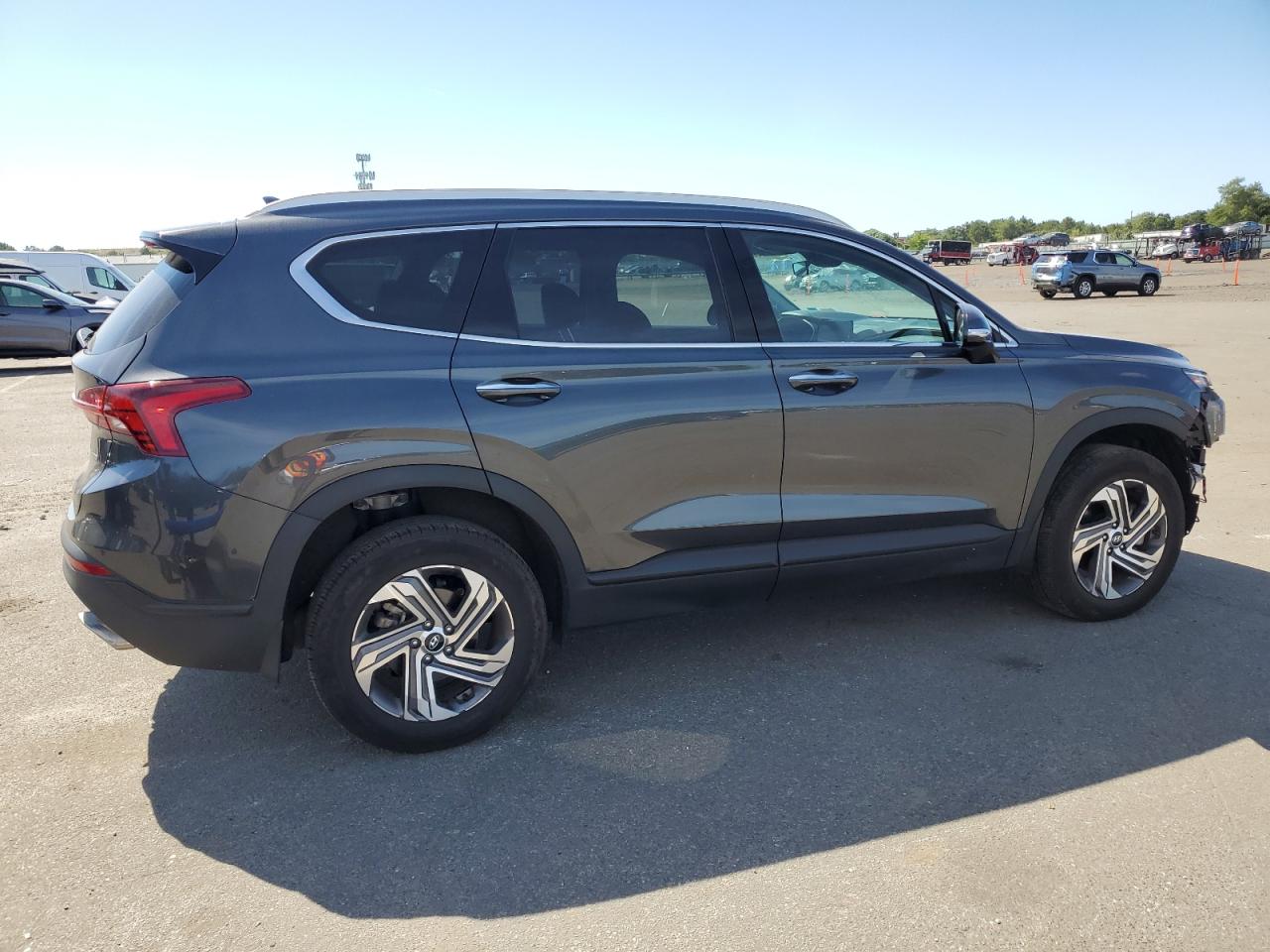 2023 Hyundai Santa Fe - Image 3