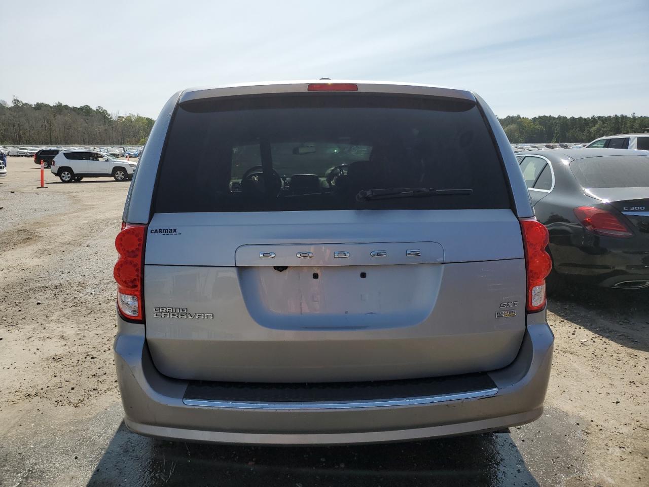 2C4RDGCG7HR858838 2017 Dodge Grand Caravan Sxt