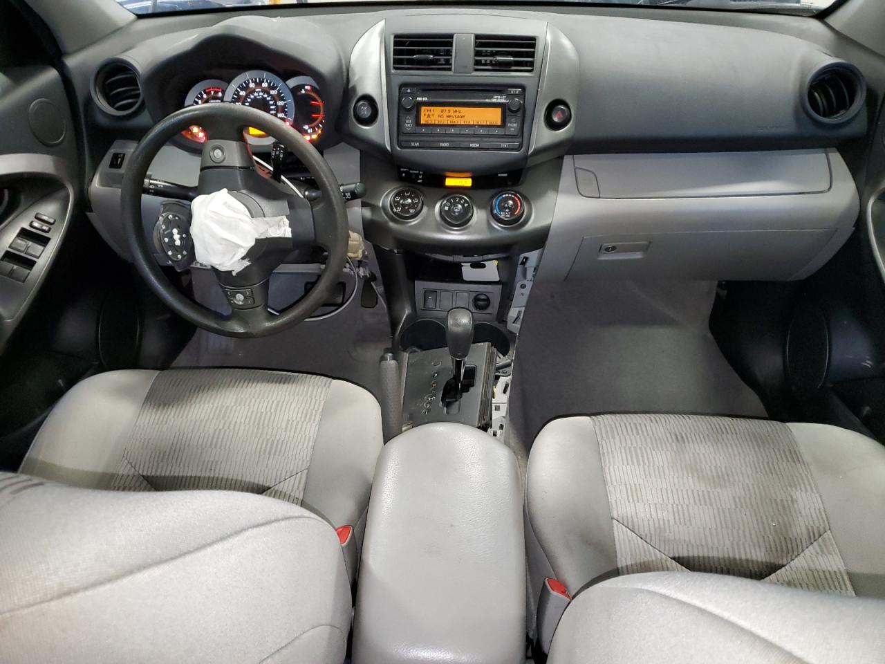 2012 Toyota RAV 4 - Image 8