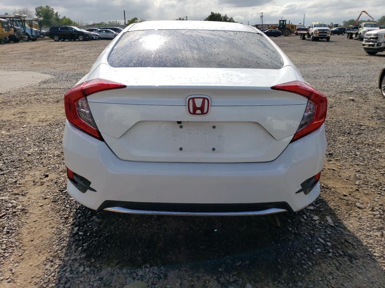 2020 Honda Civic Lx VIN: 19XFC2F60LE215754 Lot: 70217044