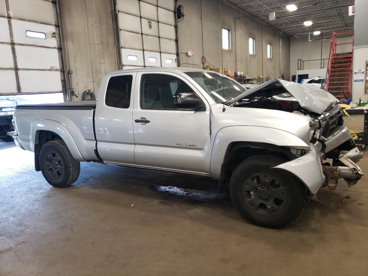 2012 Toyota Tacoma - Image 4