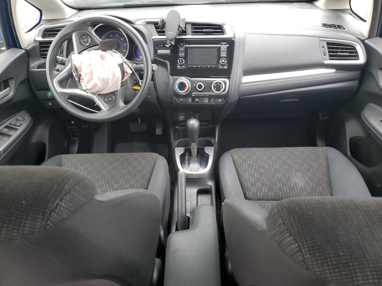 3HGGK5H5XFM748428 2015 Honda Fit Lx