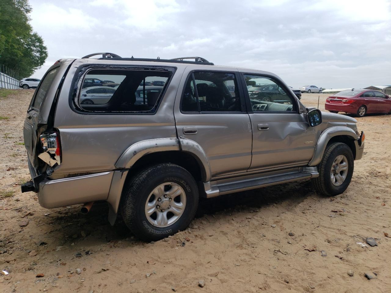 2002 Toyota 4Runner - Image 3