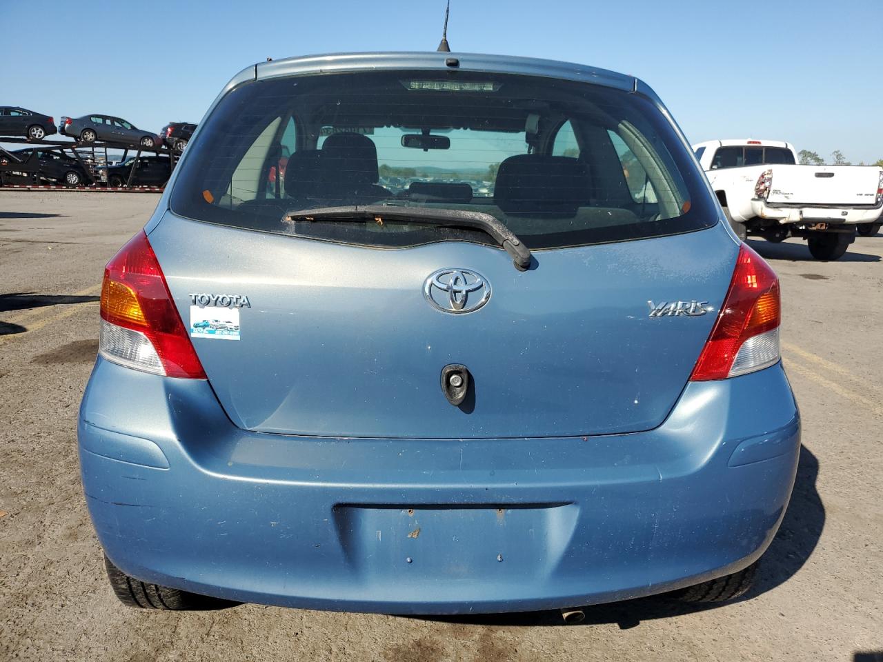 2009 Toyota Yaris VIN: JTDJT903895222523 Lot: 71082834