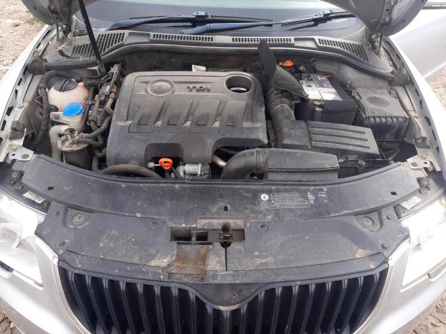 2013 SKODA SUPERB ELE