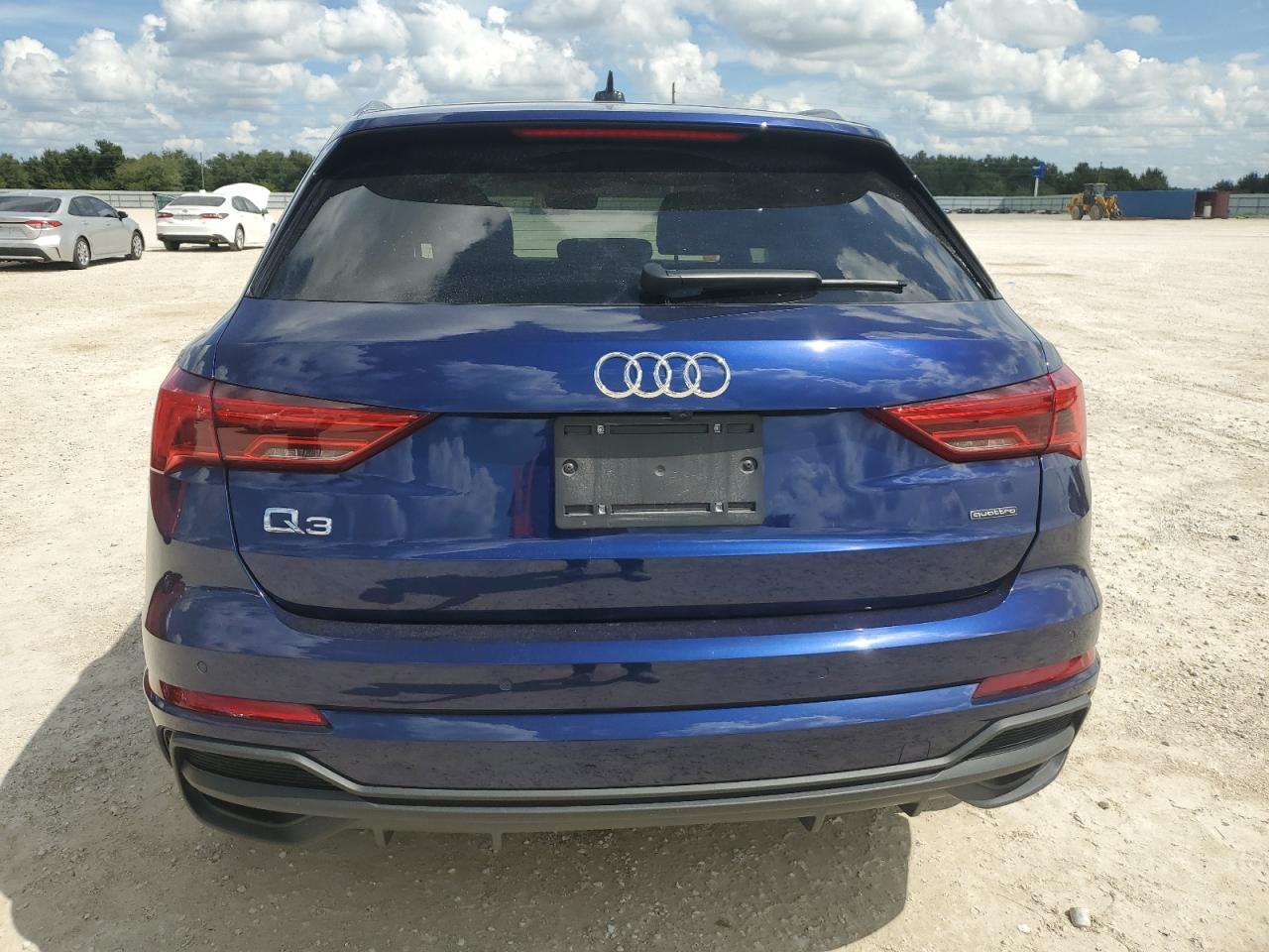 WA1EECF32P1028021 2023 Audi Q3 Premium Plus S Line 45