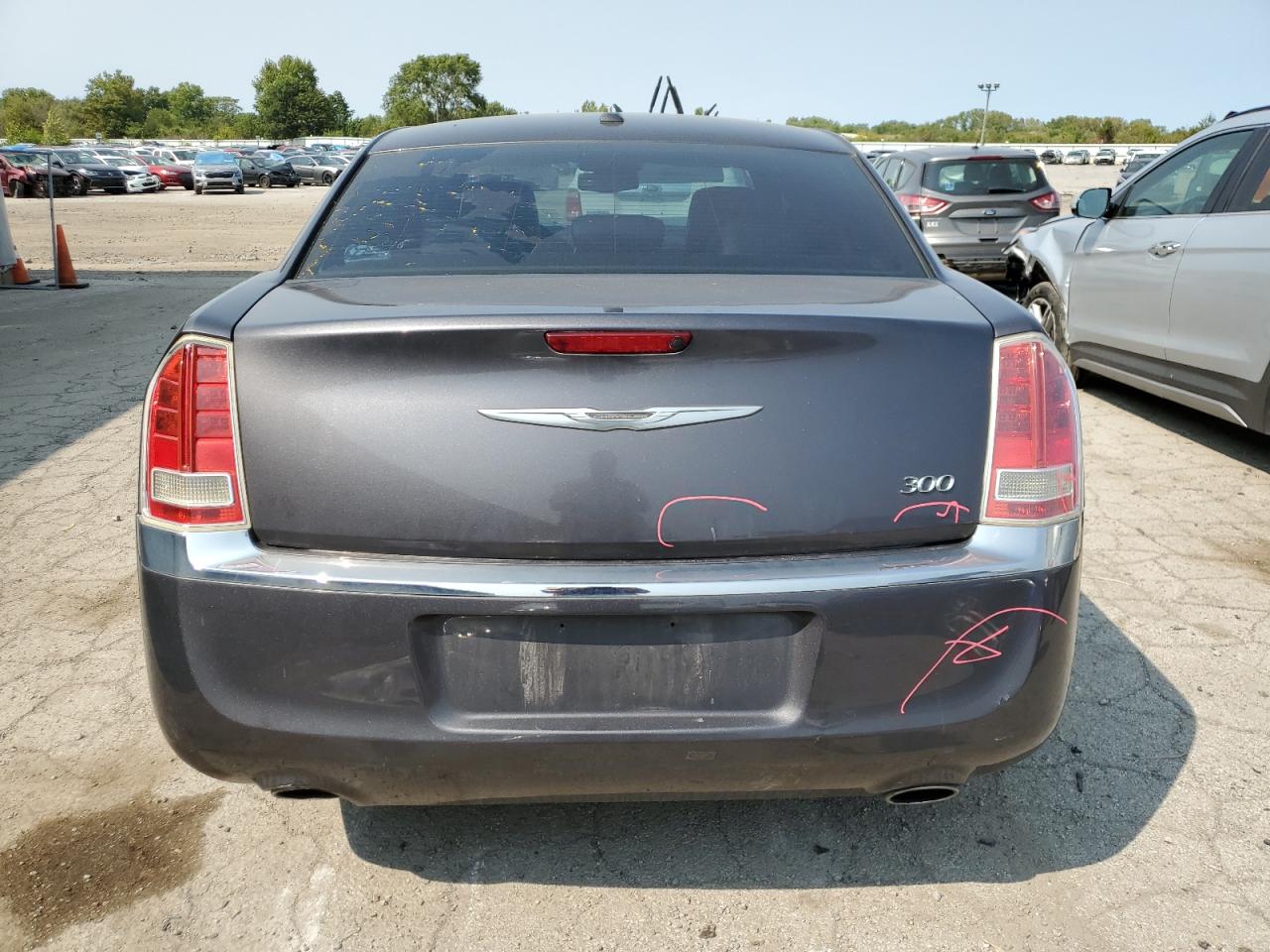 2C3CCAAG8DH732498 2013 Chrysler 300