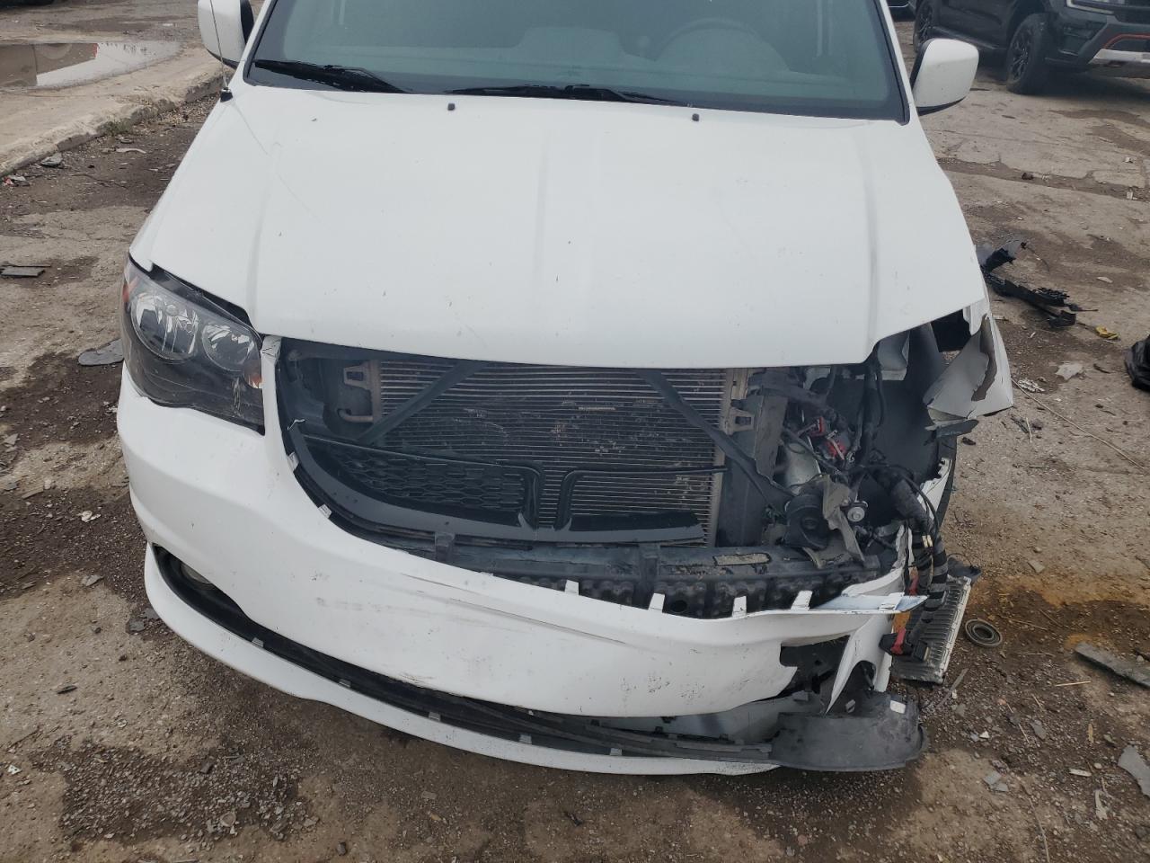 2018 Dodge Grand Caravan Se VIN: 2C4RDGBG2JR160015 Lot: 72511314