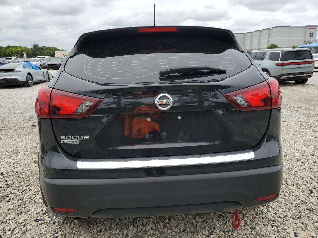 2017 Nissan Rogue Sport S VIN: JN1BJ1CPXHW011216 Lot: 72956754