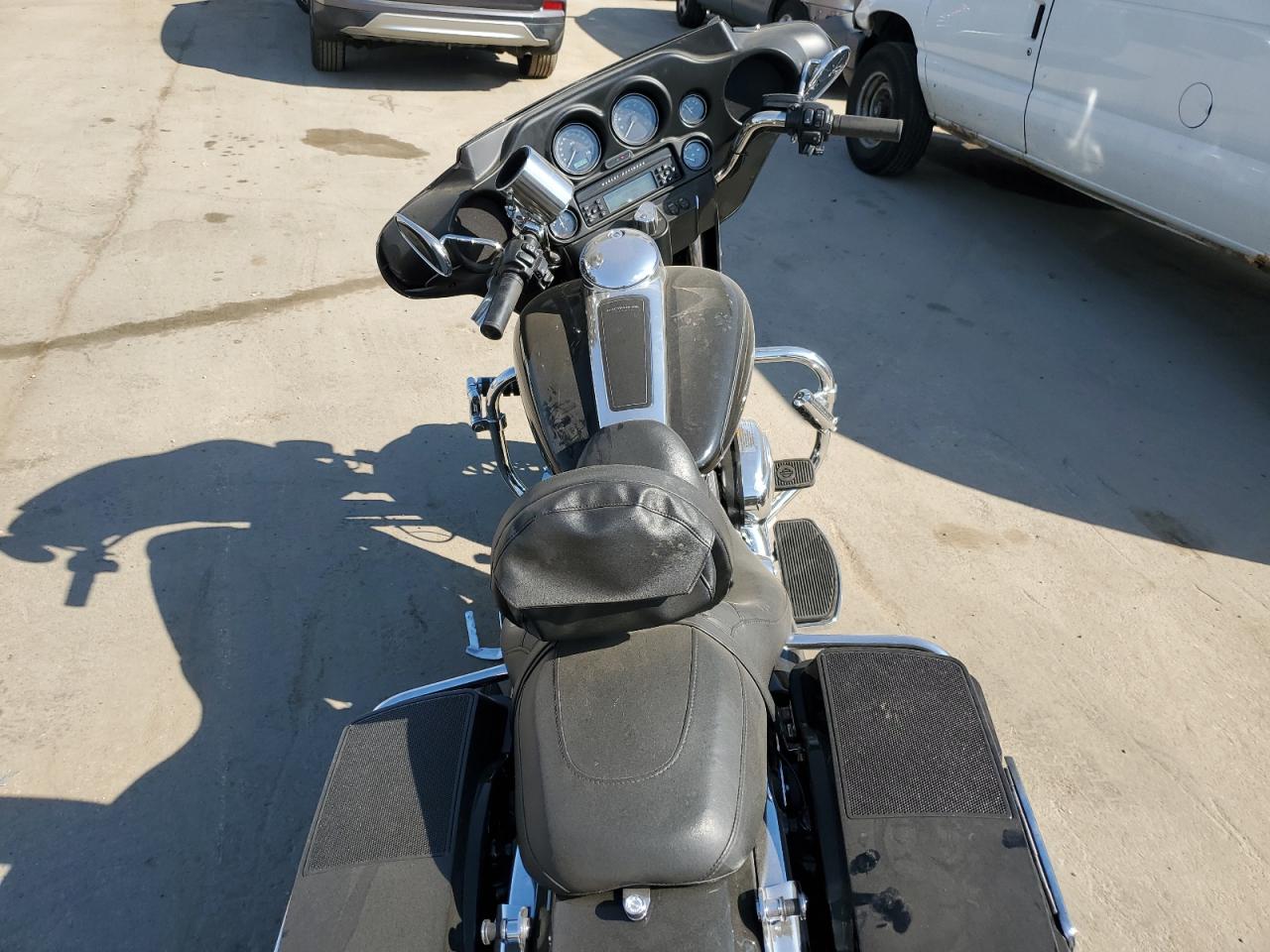 2010 Harley-Davidson Flhtc VIN: 1HD1FF416AB650240 Lot: 70265074