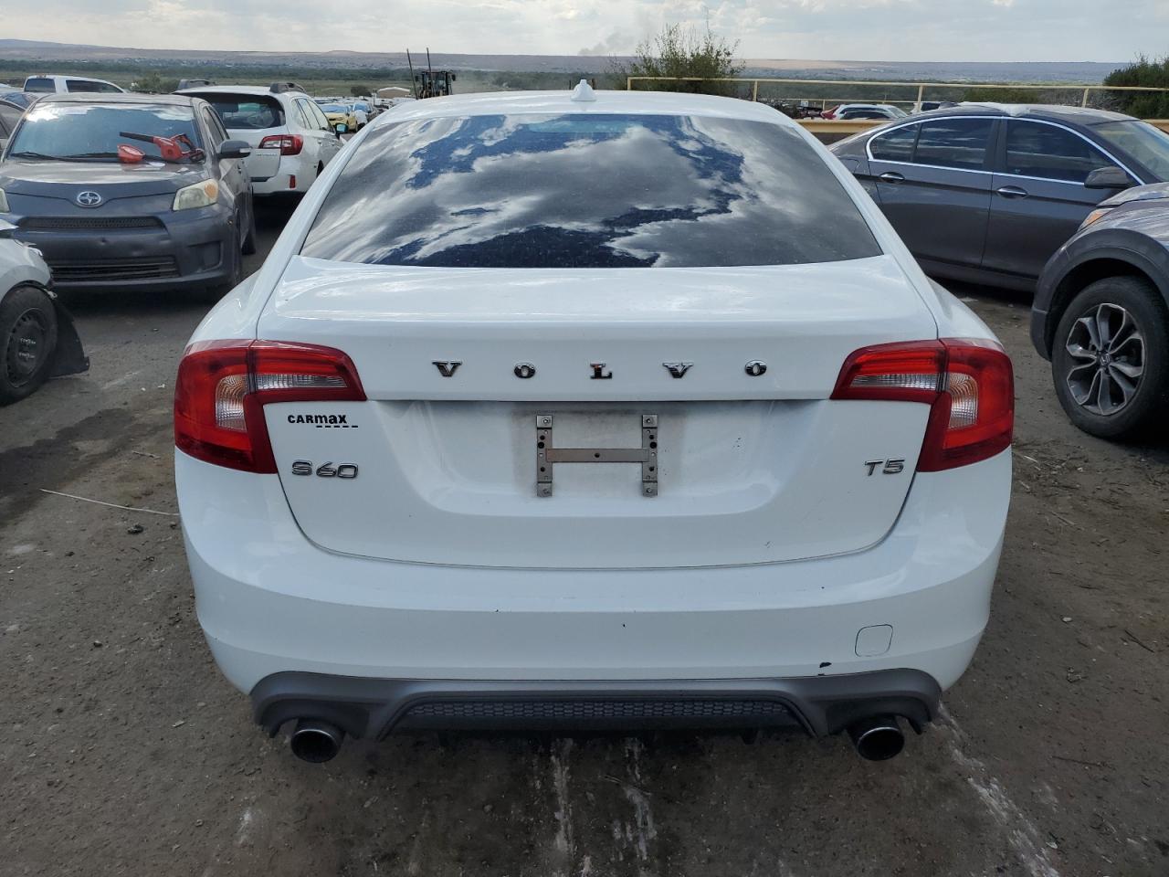 YV126MFL5H2421268 2017 Volvo S60