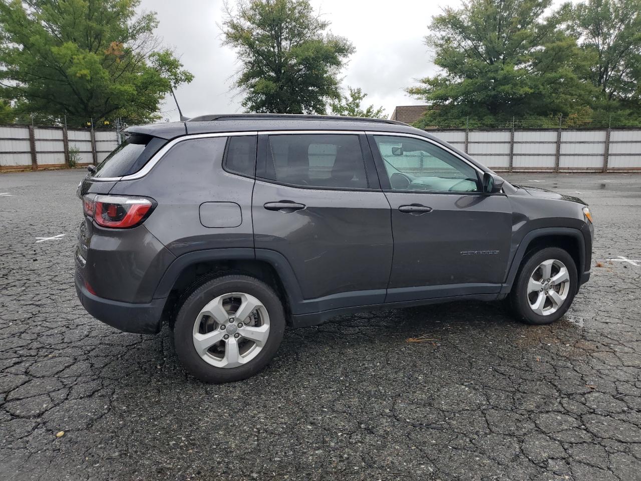 2019 Jeep Compass Latitude VIN: 3C4NJDBB3KT594016 Lot: 71741364